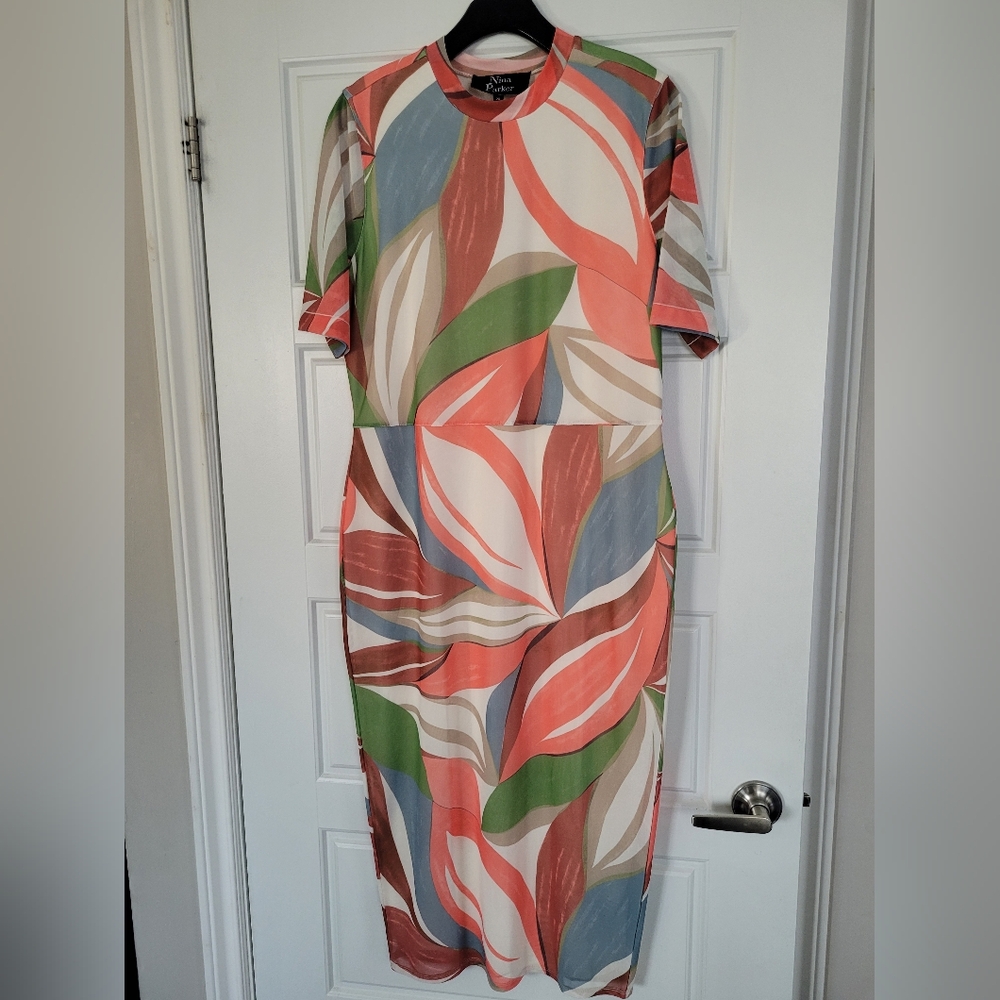 Pretty stylish vintage inspired dress size 2X by Nina Parker